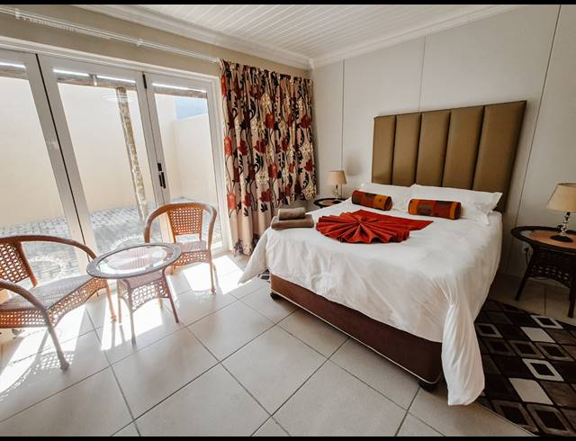 18,466M² BED & BREAKFAST FOR SALE IN ABRAHAMSRUST